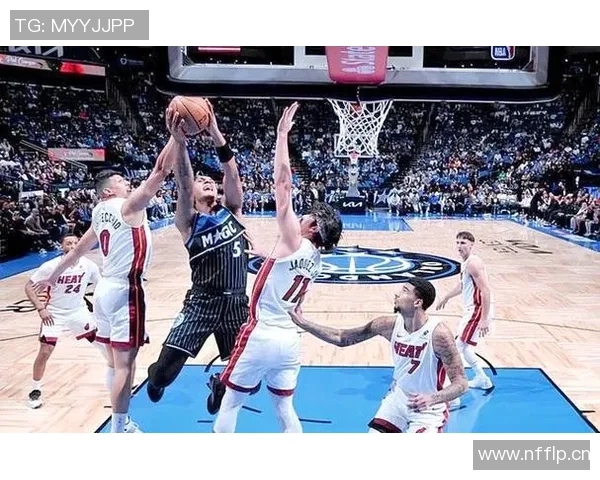 班凯罗外线状态低迷22投10中仅得25分8篮板并送出5次失误