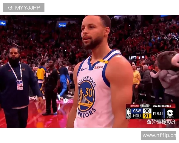 库里质疑裁判判罚程序称从未见过如此先延迟再吹犯规的情况