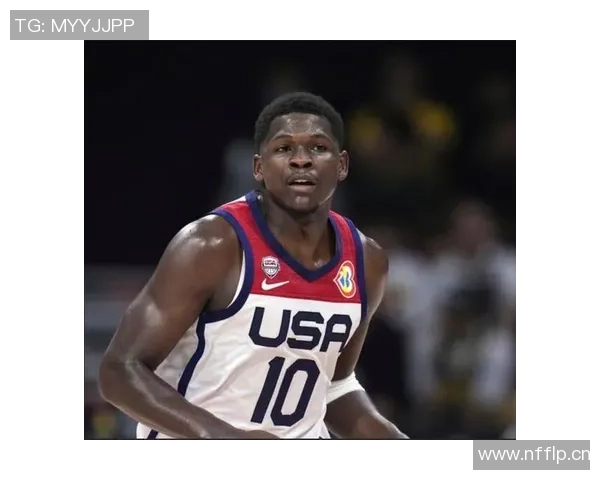 爱德华兹首节爆发后沉寂三节仅得6分表现令人失望