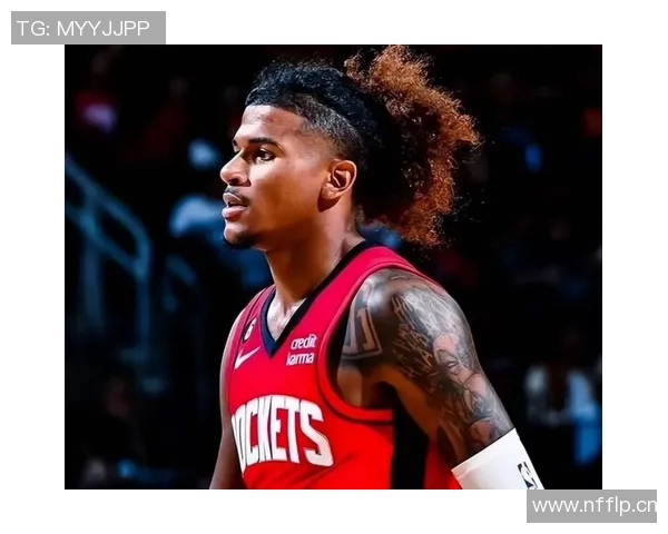 杰伦格林因不当行为被罚款奥特直言此事反映了球队的团结与友谊